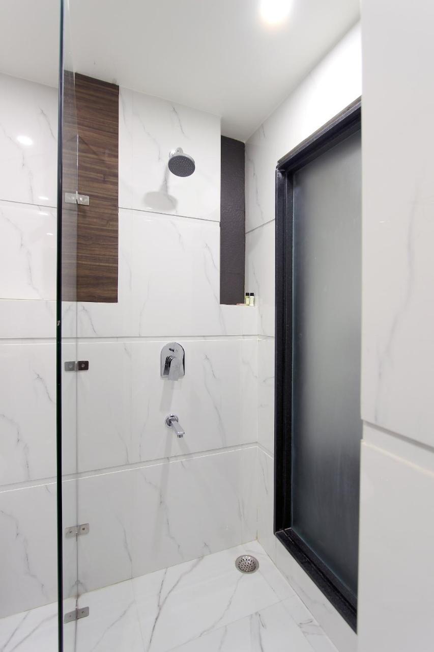 Genx Usha Kiran Hotel 3*